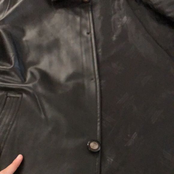 Leather jacket - Picture 5 of 8